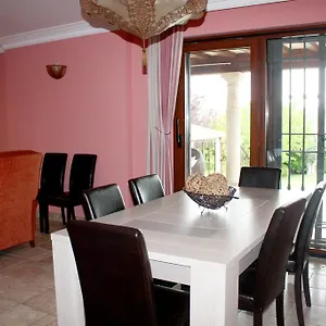 Vitium Deluxe Villa